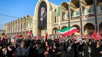 ببینید| حیاط اصلی مصلی ساعاتی پیش از اقامه نماز تکمیل شد