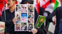 «سرور از دست دادیم»؛ روایت غم‌بار کارگران در تشییع رهبر شهید