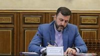 غریب‌آبادی: تنگه هرمز فقط با فرمان ایران بسته و باز می‌شود