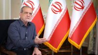 رئیس‌جمهور: وقتی می‌توانیم با گفت‌وگو حق خود را بگیریم، چرا این کار را نکنیم؟