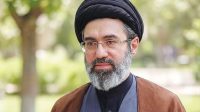 رهبر انقلاب: ققنوس ایران آن‌چنان بزرگ شده که سایه پروازش بر سرزمین‌های دشمن افتاده است